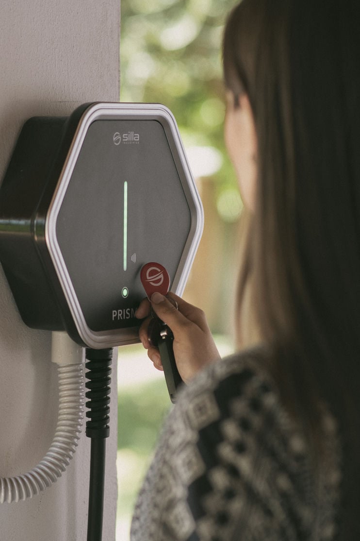 silla-industries-prism-solar-trifase-wallbox-solare-smart image 7